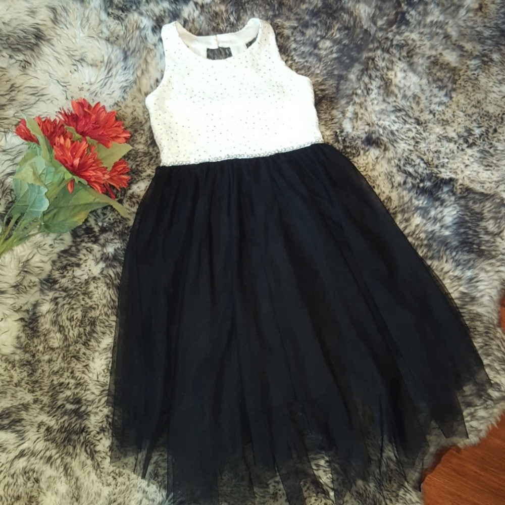 Speechless dress